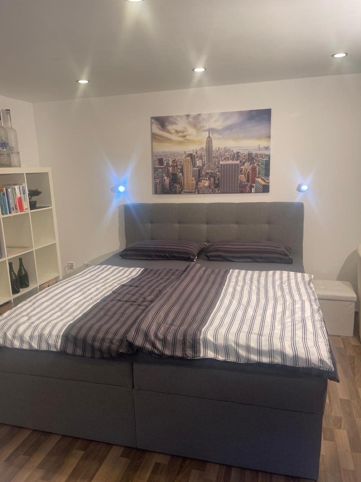Gemuetliches Einliegerapartment, 50 Qm Trippstadt Buitenkant foto