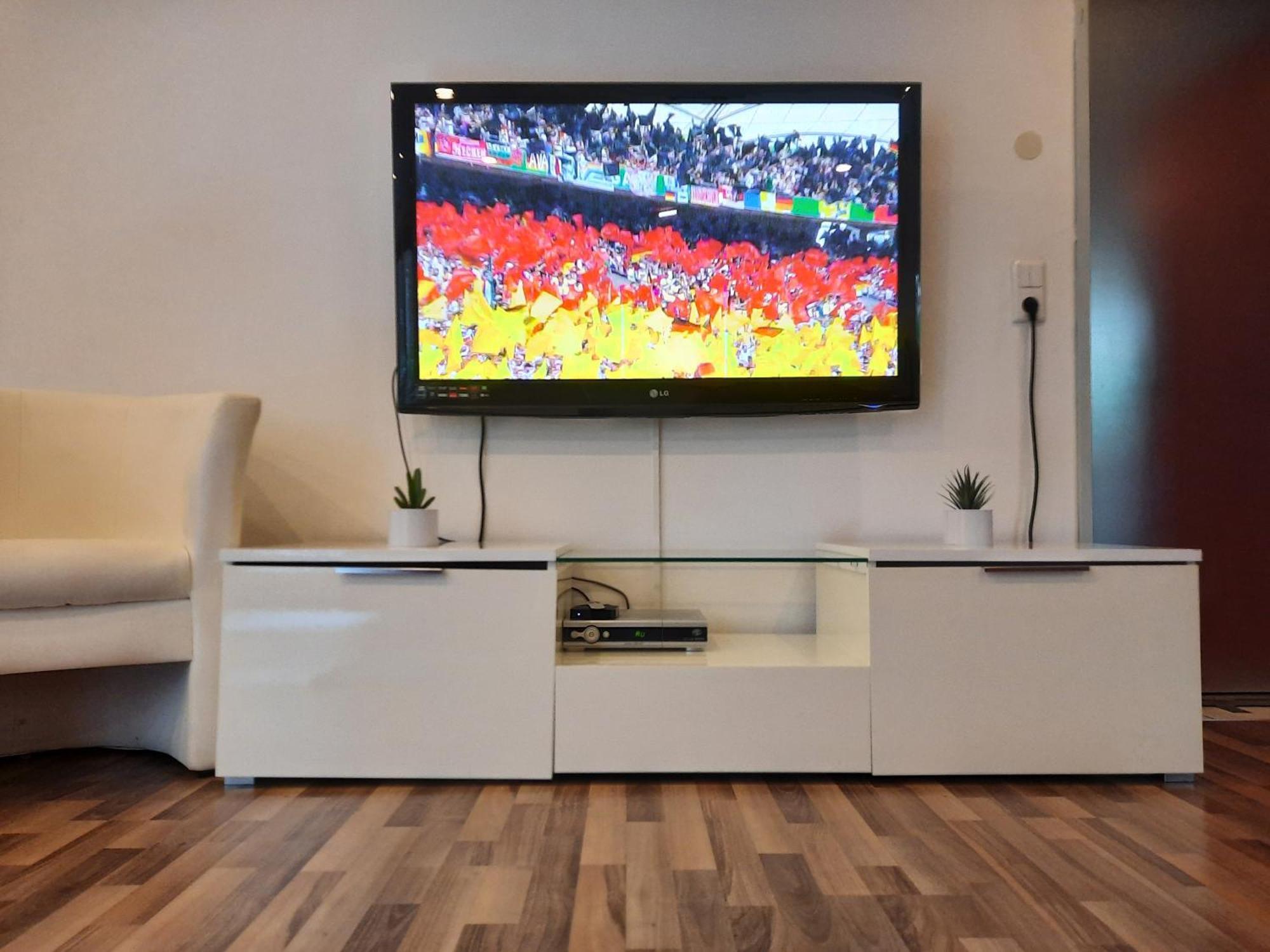 Gemuetliches Einliegerapartment, 50 Qm Trippstadt Buitenkant foto